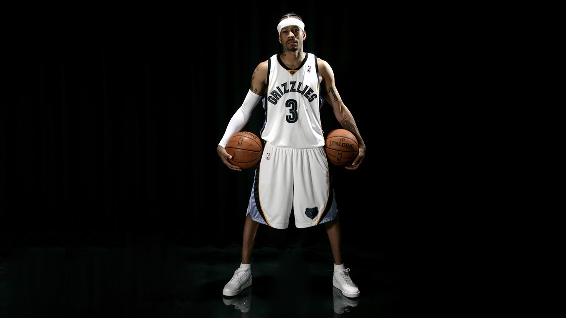 汤神的低迷状态让独行侠战绩受损,汤神单节37分